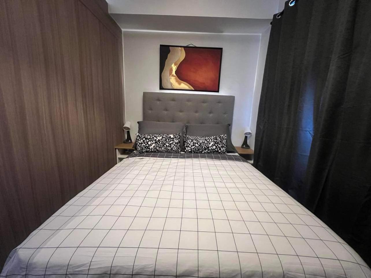 Shore 2 Residences High Speed Internet Walking Distance To Moa And Ikea Маніла Екстер'єр фото