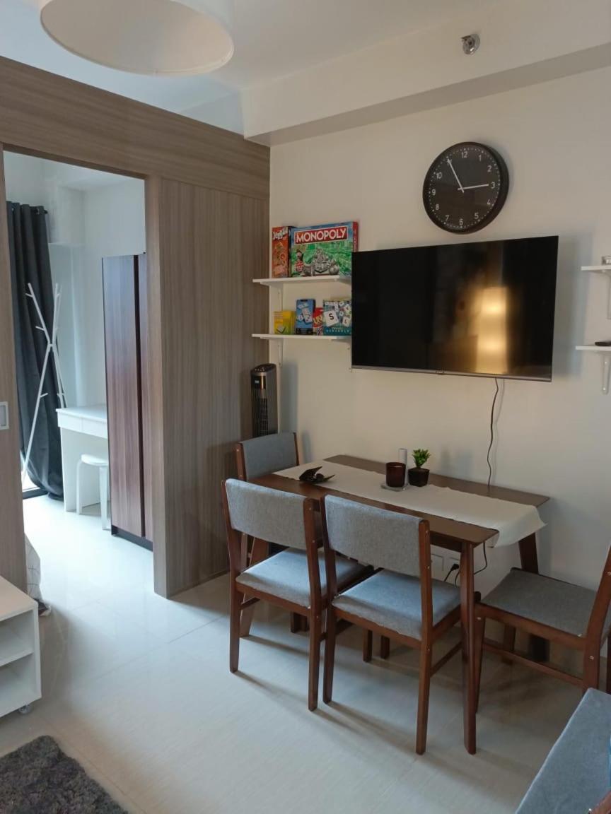 Shore 2 Residences High Speed Internet Walking Distance To Moa And Ikea Маніла Екстер'єр фото